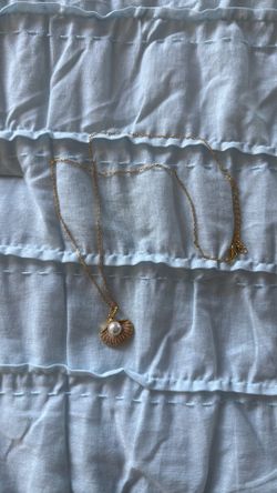 Shell Necklace