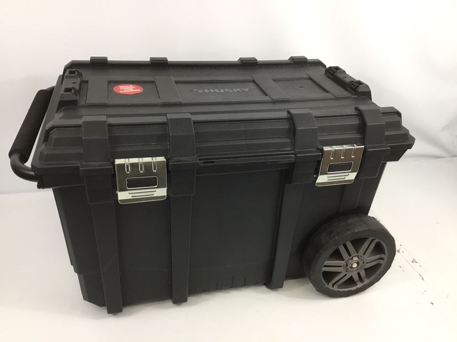 Husky 15 gallon connect jobsite cart for Sale in Arlington Heights