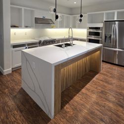 Countertop Installation & Slab Fabrication 