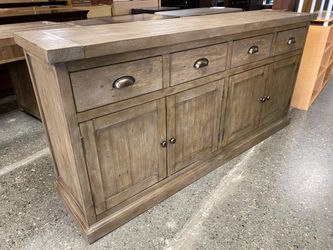 Farmhouse Weathered Brown 4-Drawer Sideboard