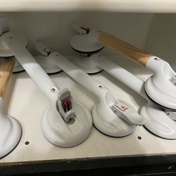 suction handles