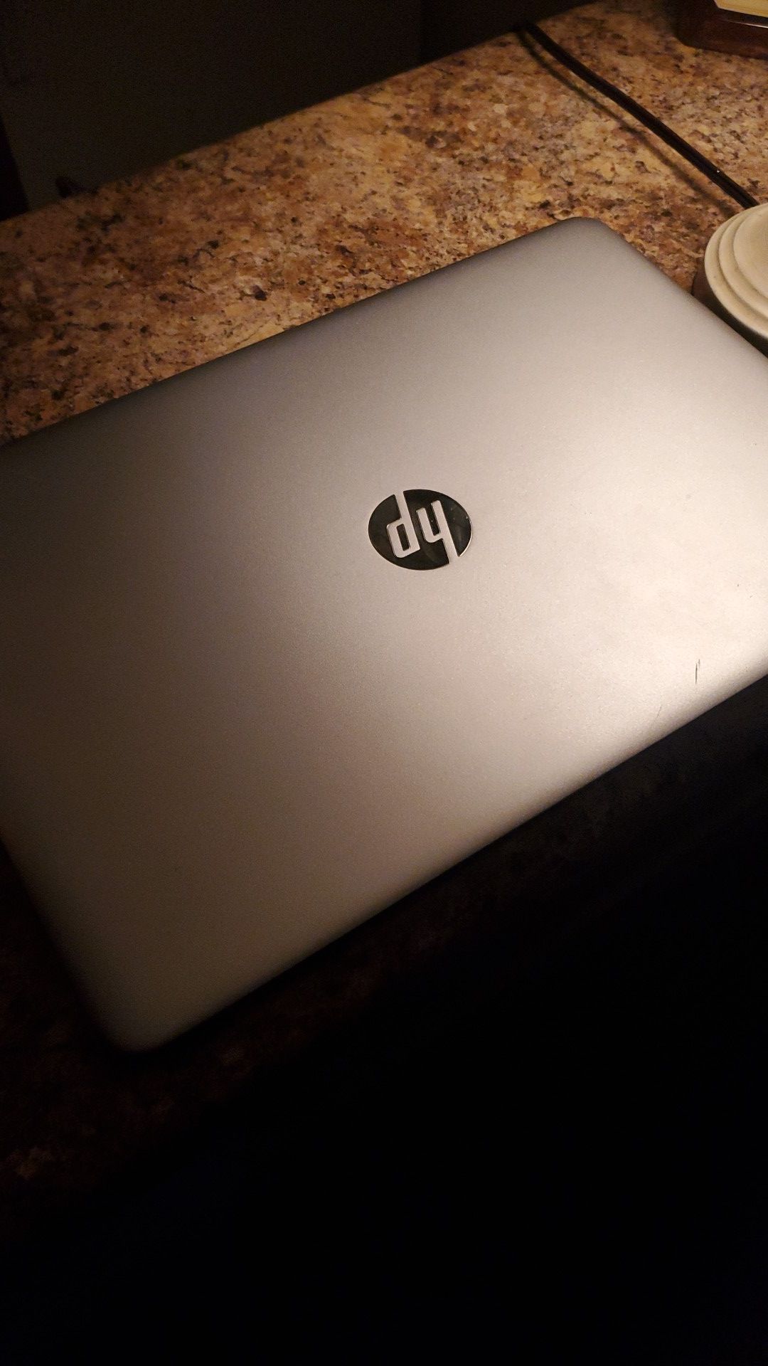 HP LAPTOP