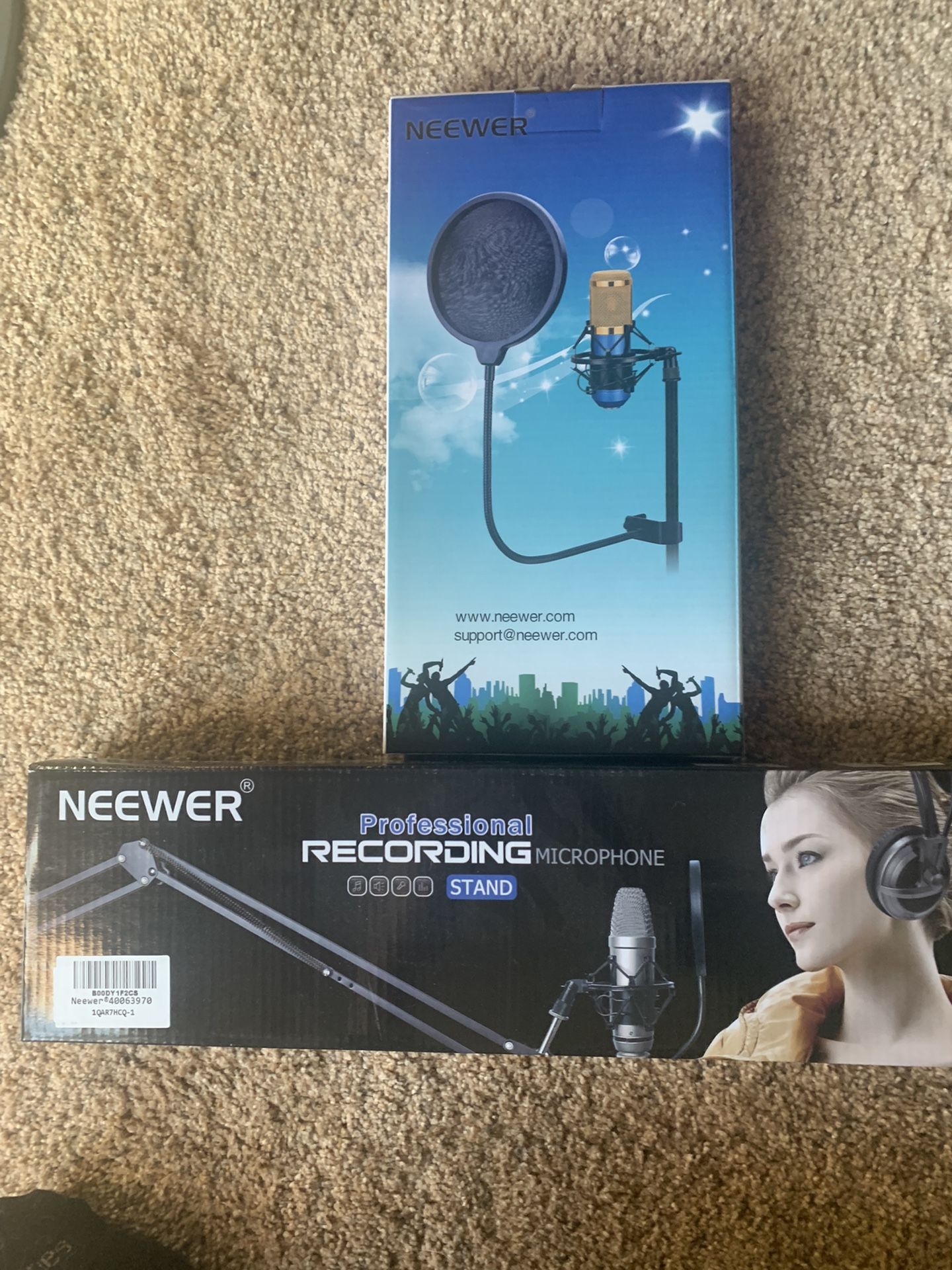 Recording Stand And Pop Filter