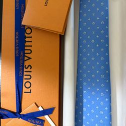 NEW Louis Vuitton Men’s Tie 