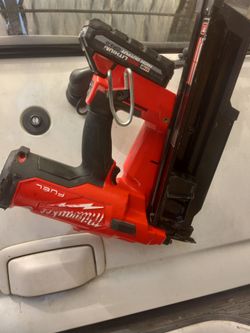 Milwaukee nail gun.  21 grades