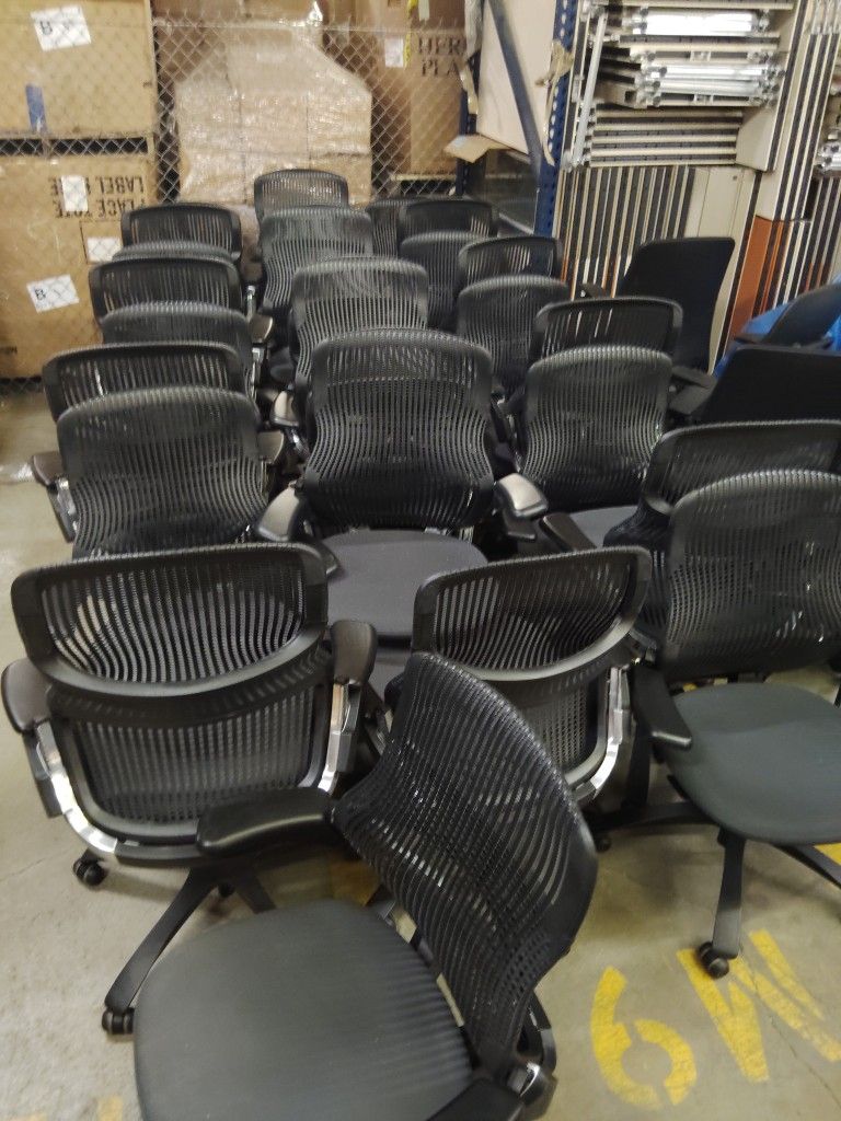 Knoll Generation Task Chairs