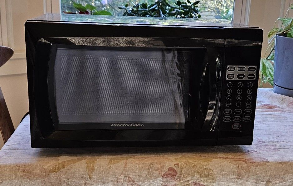 Microwave Oven