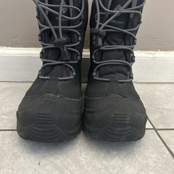 Columbia snow boots 