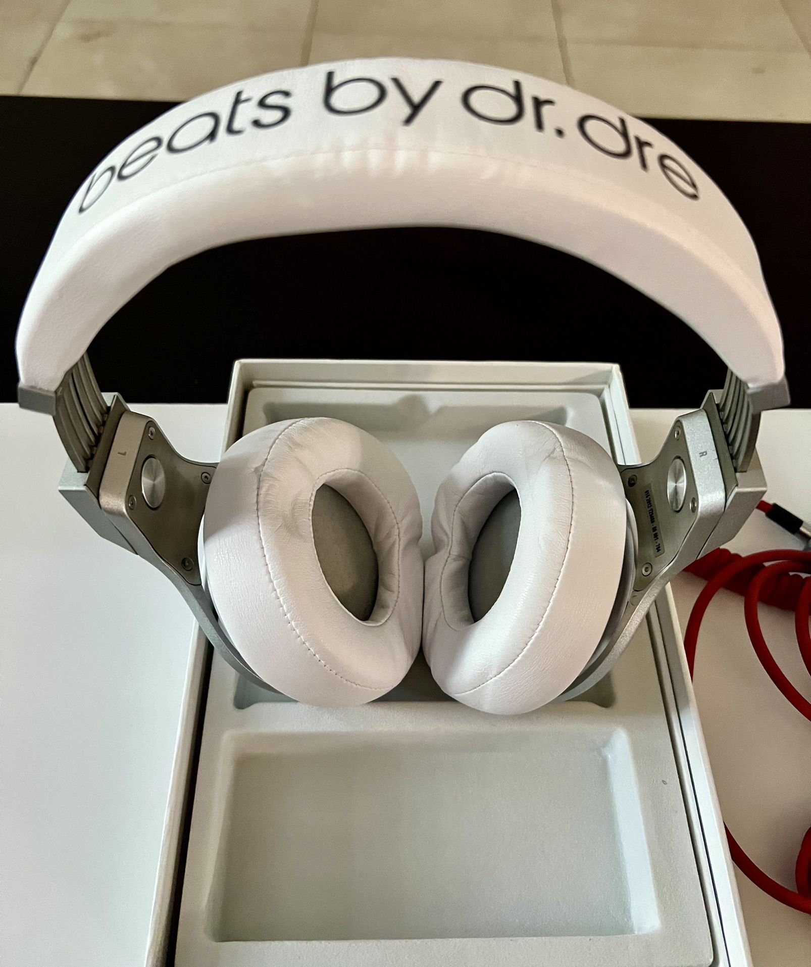 Beats by Dr. Dre Studio Wired Monster Over the Ear Headphones White