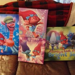 4 Pieces Trolls On Canvas 2 Big And 2 Small All For 20