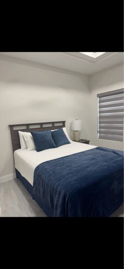 Bedroom set Queen