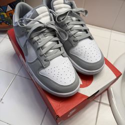 Clean Nike Dunk Low Fog Size 9