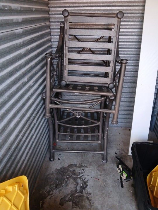 Free Metal Patio Set
