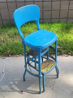 Cosco 3 step folding step stool.