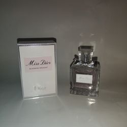 Miss Dior " Blooming Banquet"