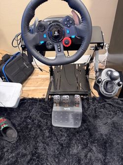 Logitech G923 TRUEFORCE Racing Simulator – Complete Setup with Shifter & Stand $350