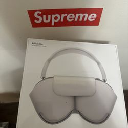 Apple AirPods Max Silver/White Wireless Over-Ear Headphones 100% AUTHENTIC( come with receipt)