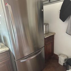 Samsung refrigerator