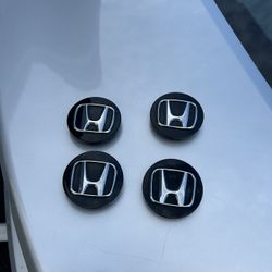 Honda wheel center caps
