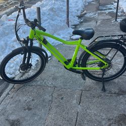 https://offerup.com/redirect/?o=V2hpenouY29t E Bike