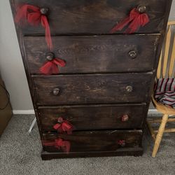 5 Drawer Dresser