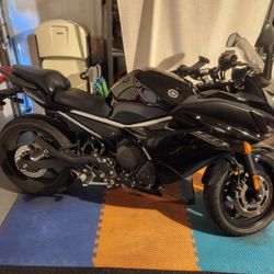 2014 Yamaha FZ6-R
