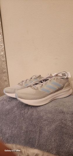 Adidas UltraRun size 7