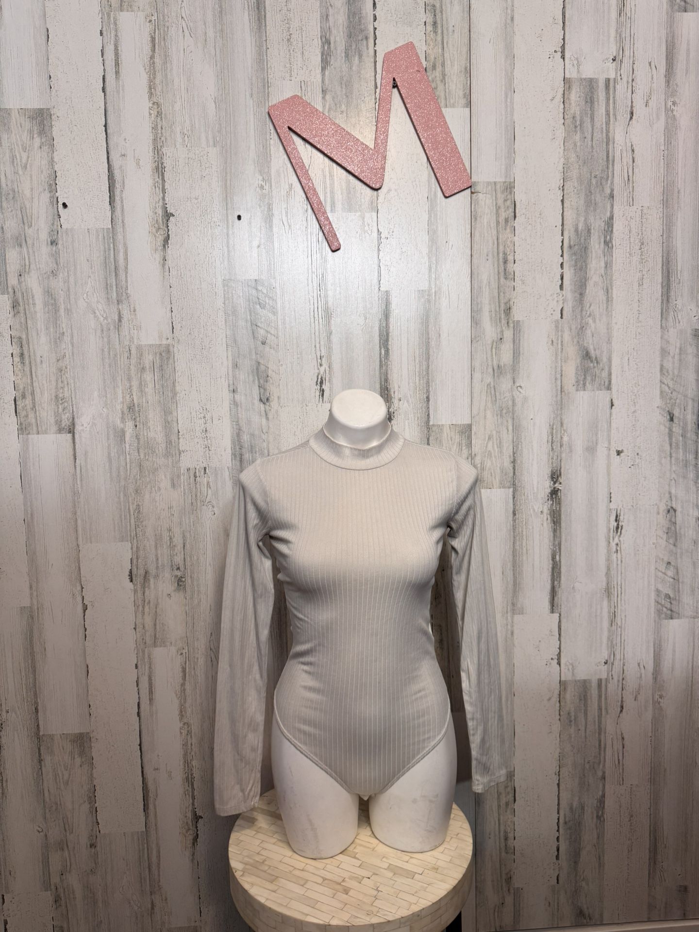 White long sleeve bodysuit