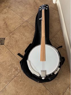 Brand new banjo