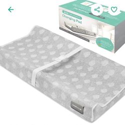 Baby Changing Pad With Free 2 Pillow Cases 