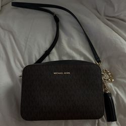 MK purse and wallet 