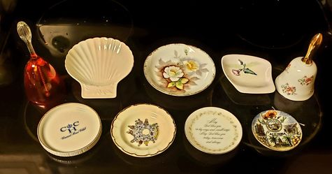 X9 Vintage variety decor items