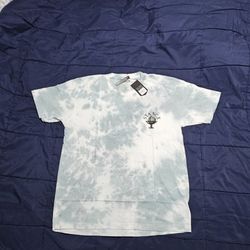  NWT-Medium-stance T-shirts X 2