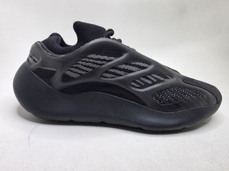 Men's 9.5 Adidas Yeezy 700 V3 'Dark Glow' GX6144
