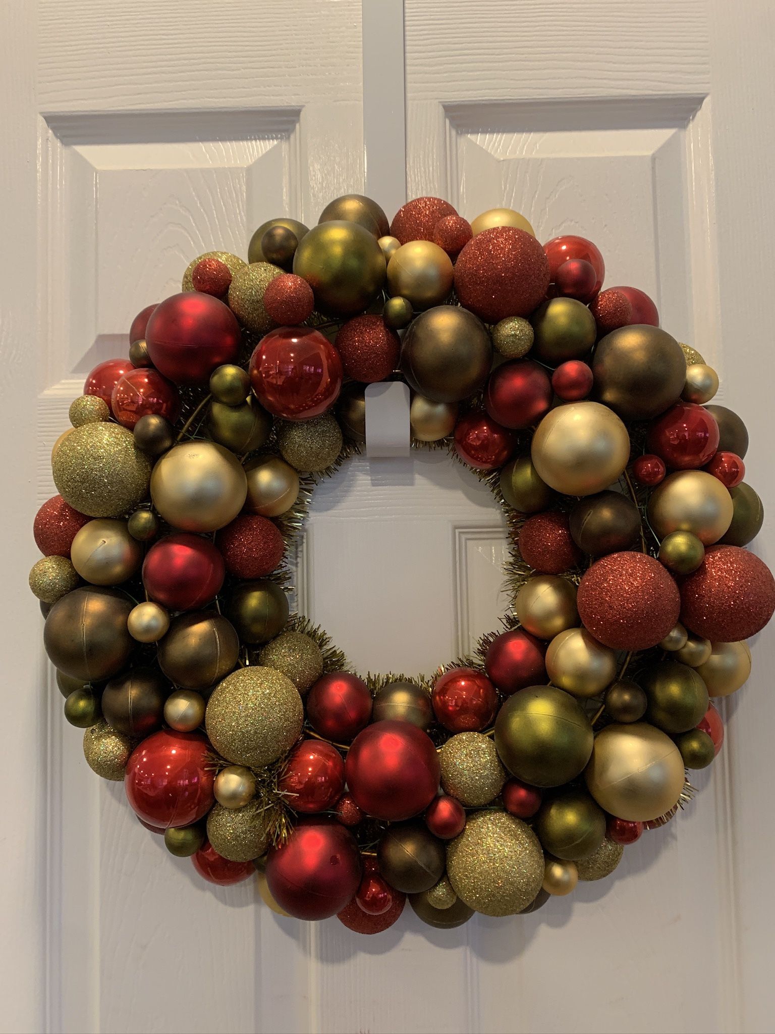 Red & Gold Christmas Wreath Simi Valley