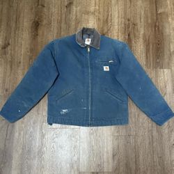 USA made blue Carhartt Detroit blanket line Size Large