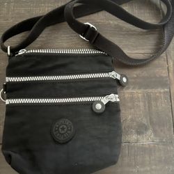 Kipling Crossbody
