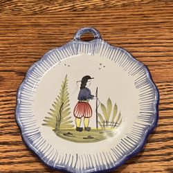 HB HENRIOT Quimper Small Trinket Dish/Wall Plate EUC