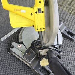 10 in. Compound Miter Saw