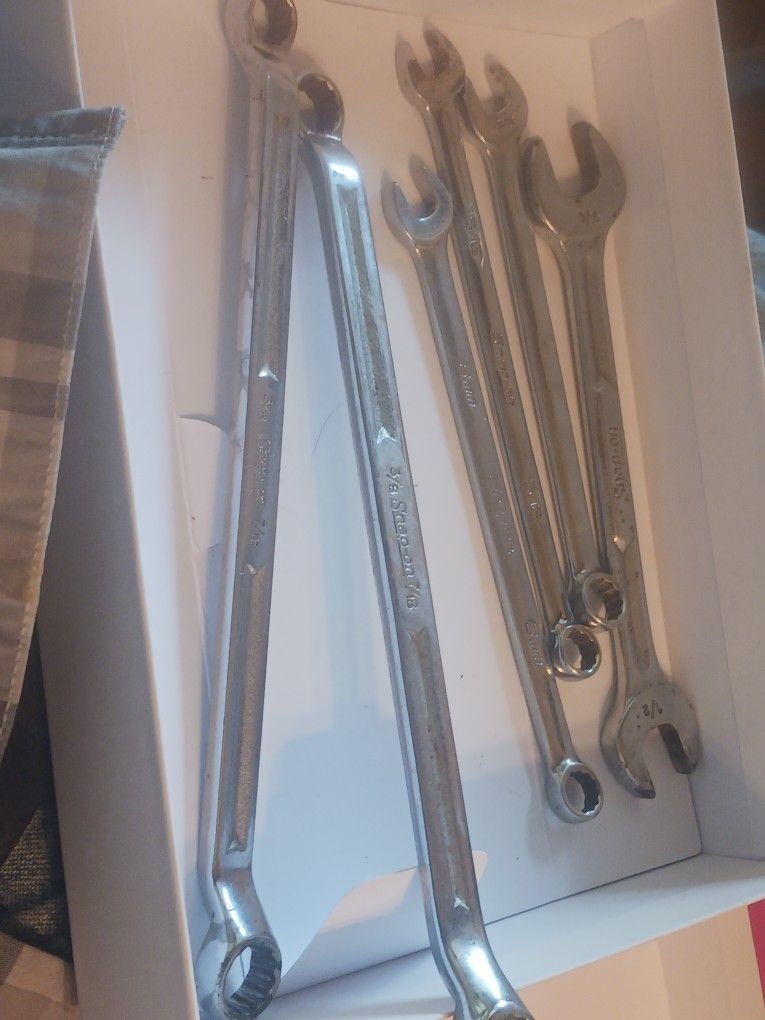 Snap On WRENCHES 6 OF THEM SAE AND METRIC