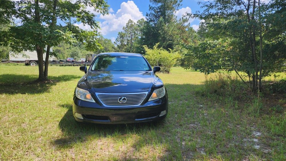 2007 Lexus LS 460