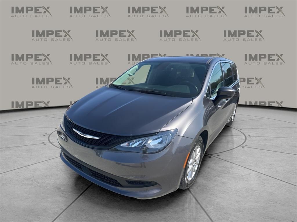 2023 Chrysler Voyager