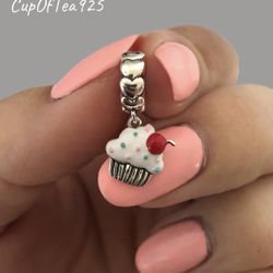 Brand New Sterling Silver 925 Cupcake 🧁 Charm For Pandora Bracelet 