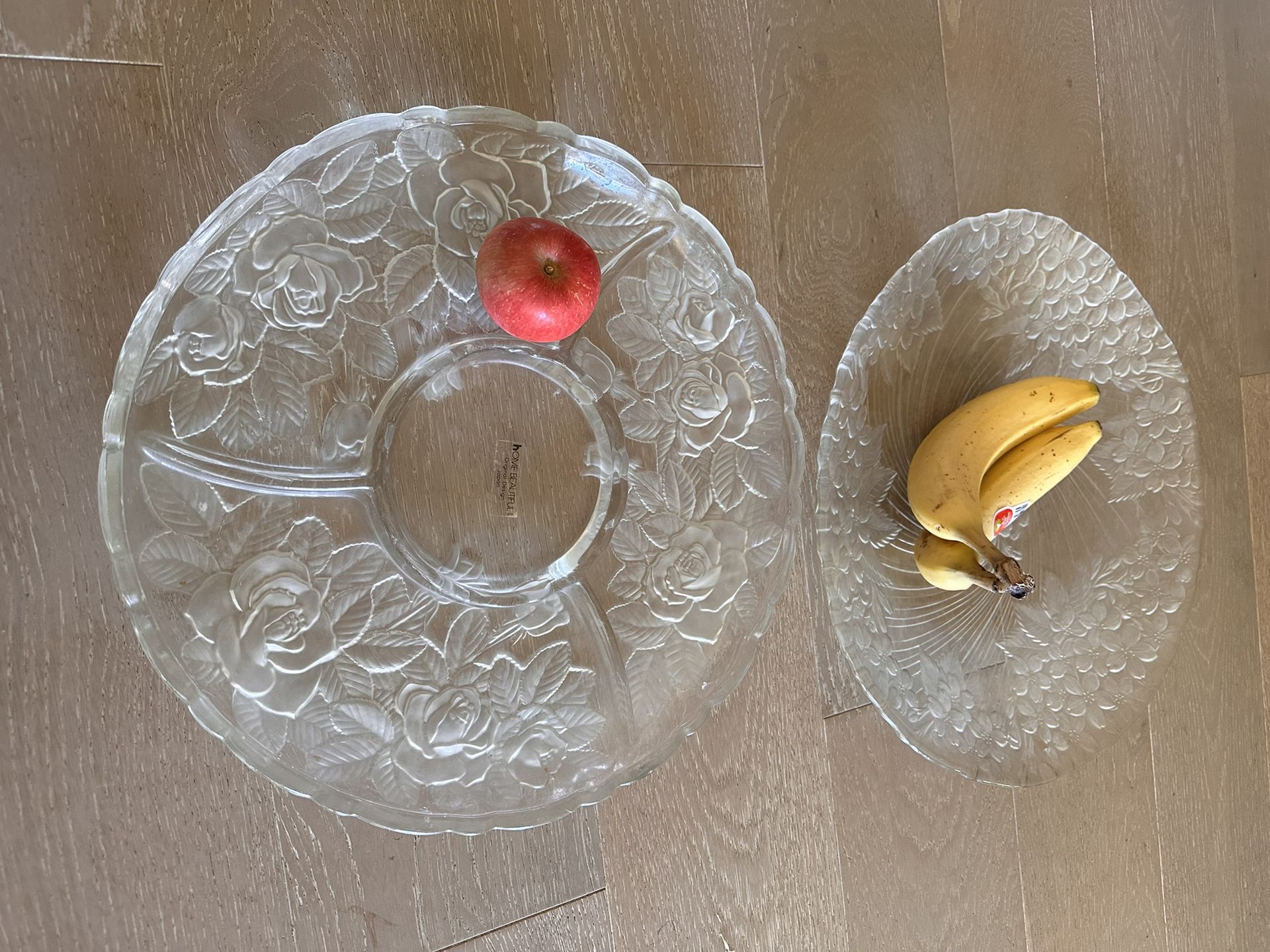 2 Home Beautiful Crystal Glass food plater