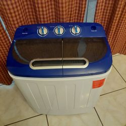 Twin Tub Washing Machine