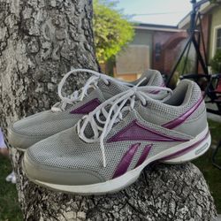 Women’s Reebok Sneakers