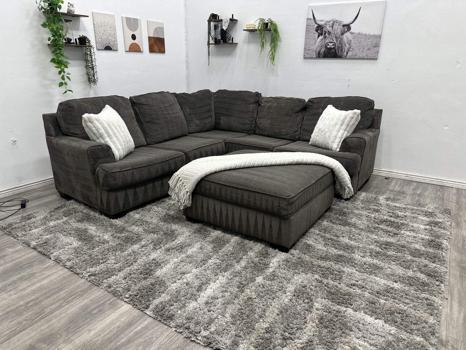 Grey Sectional Couch - Free Delivery