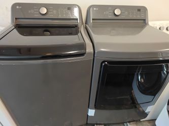 WHIRPOOL WASHER/DRYER SET