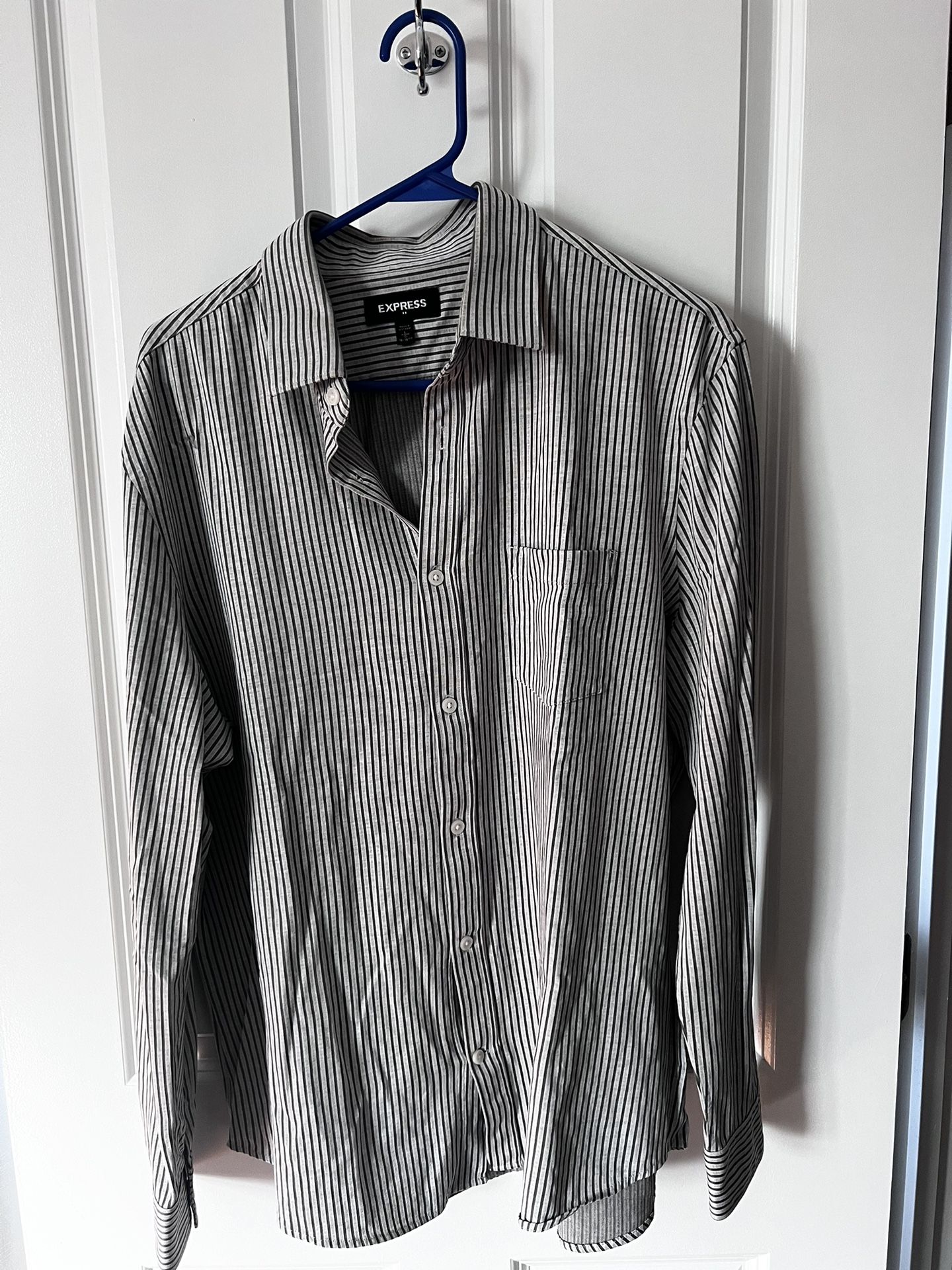 Men’s Shirt (Express, Large)