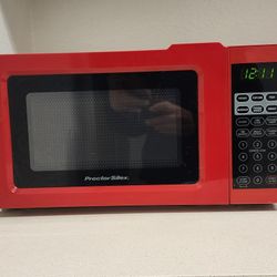 SALE $60 Microwave 